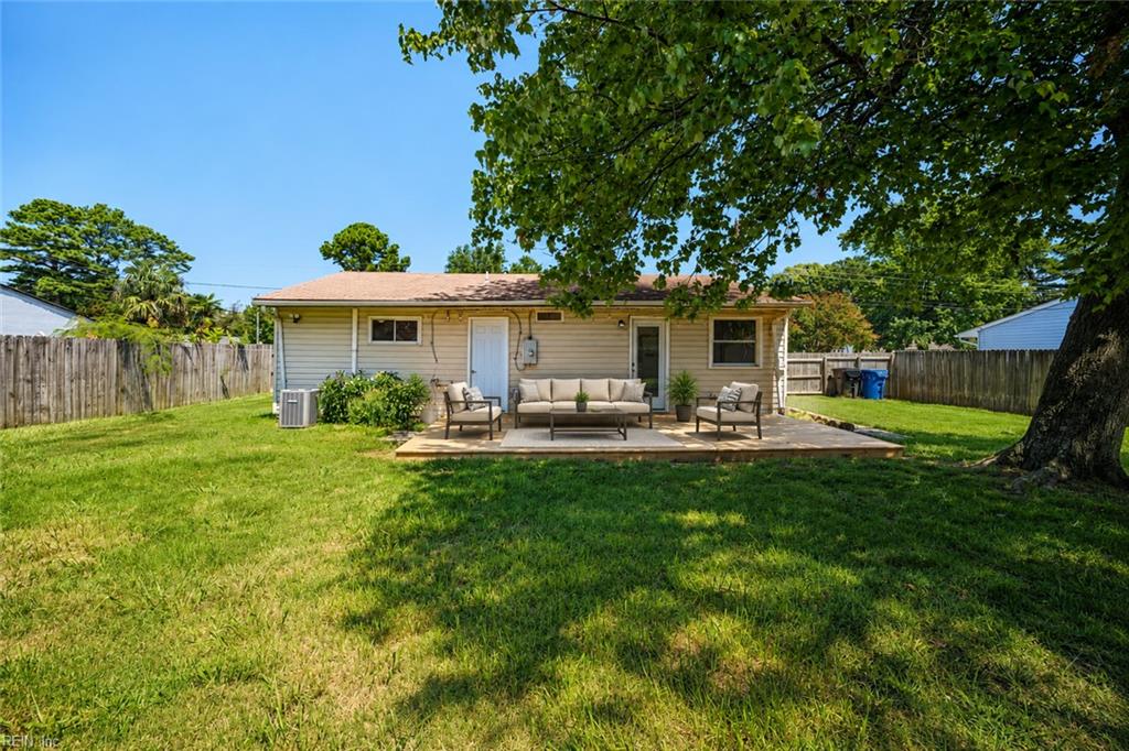 5025 Sancillio Dr Property Photo 22