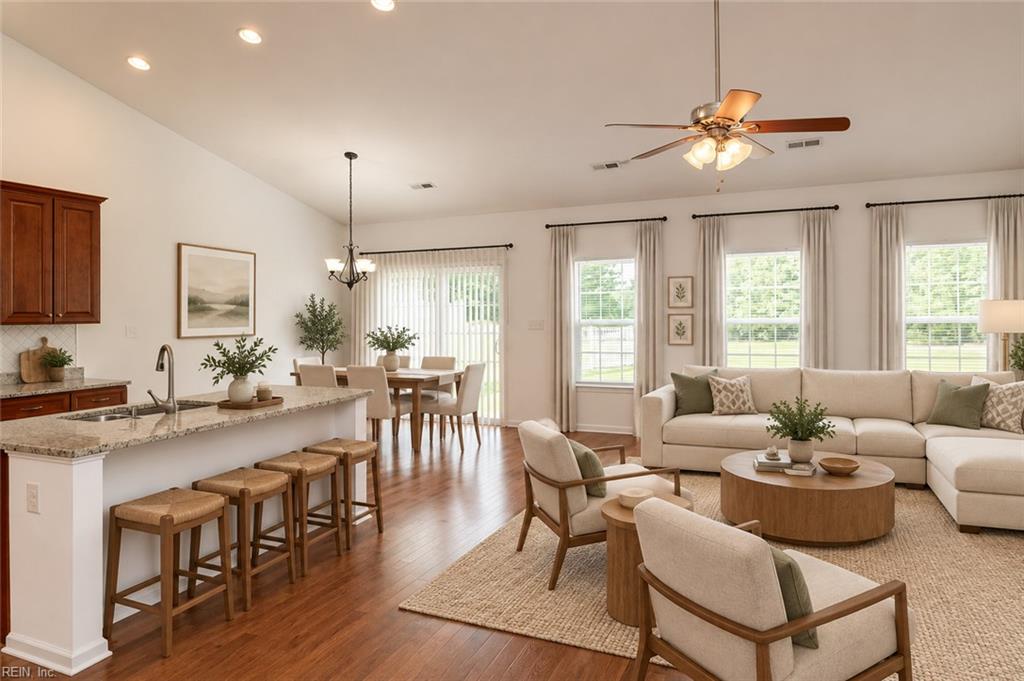 5836 Yellow Jasmine Ter Property Photo 1