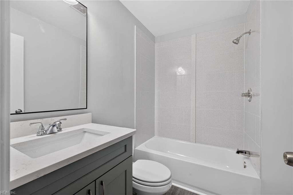 3747 S Cape Henry Ave Property Photo 9