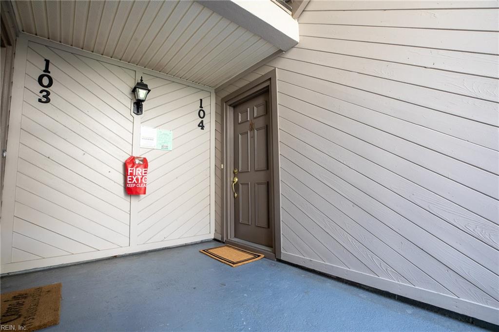 407 Harbour Pt Property Photo 35