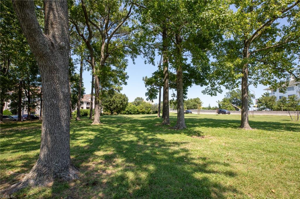 407 Harbour Pt Property Photo 44