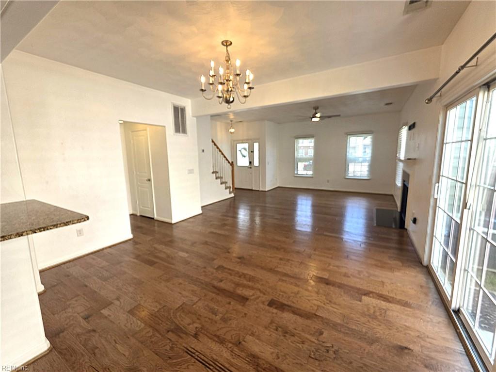 3386 Prices Fork Blvd Property Photo 6