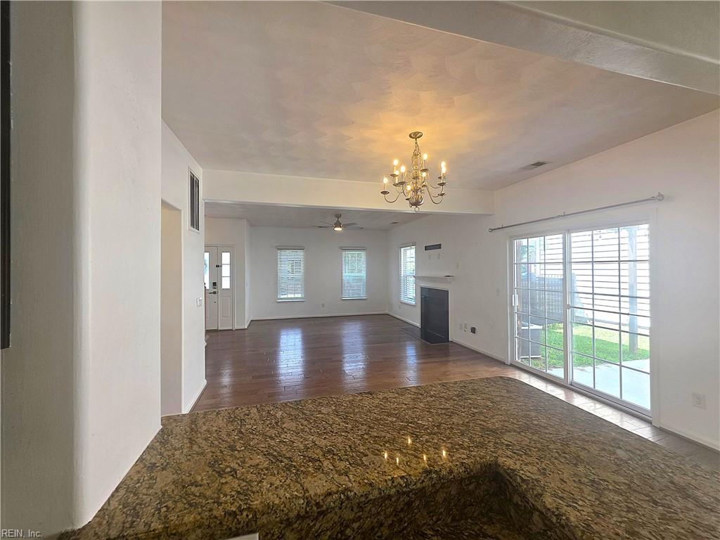 3386 Prices Fork Blvd Property Photo 10