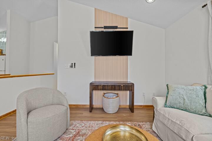 2027 Hampton St Property Photo 19