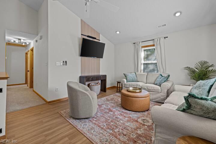 2027 Hampton St Property Photo 21