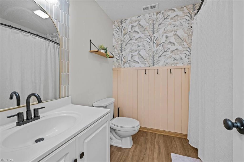 2027 Hampton St Property Photo 27