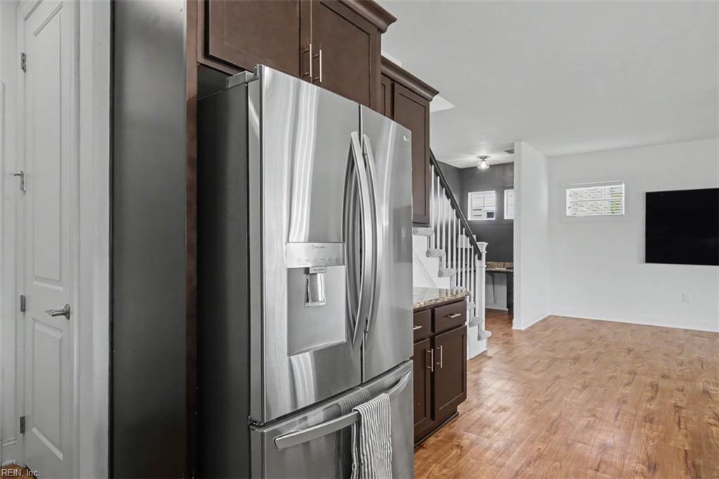 7739 Broadstairs Ln Property Photo 22