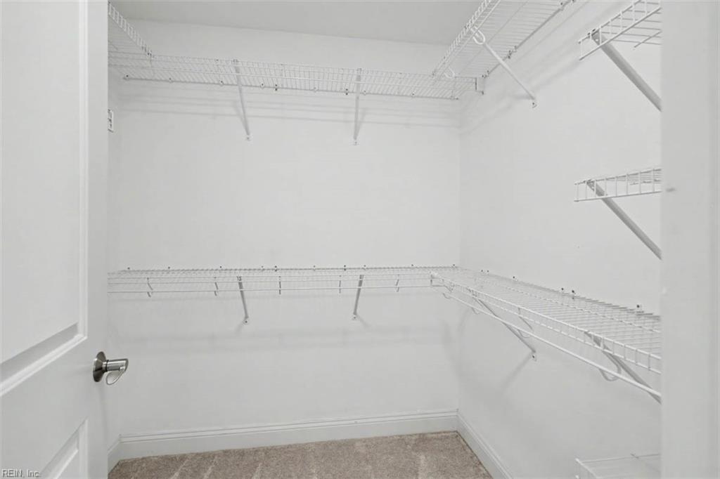 7739 Broadstairs Ln Property Photo 29
