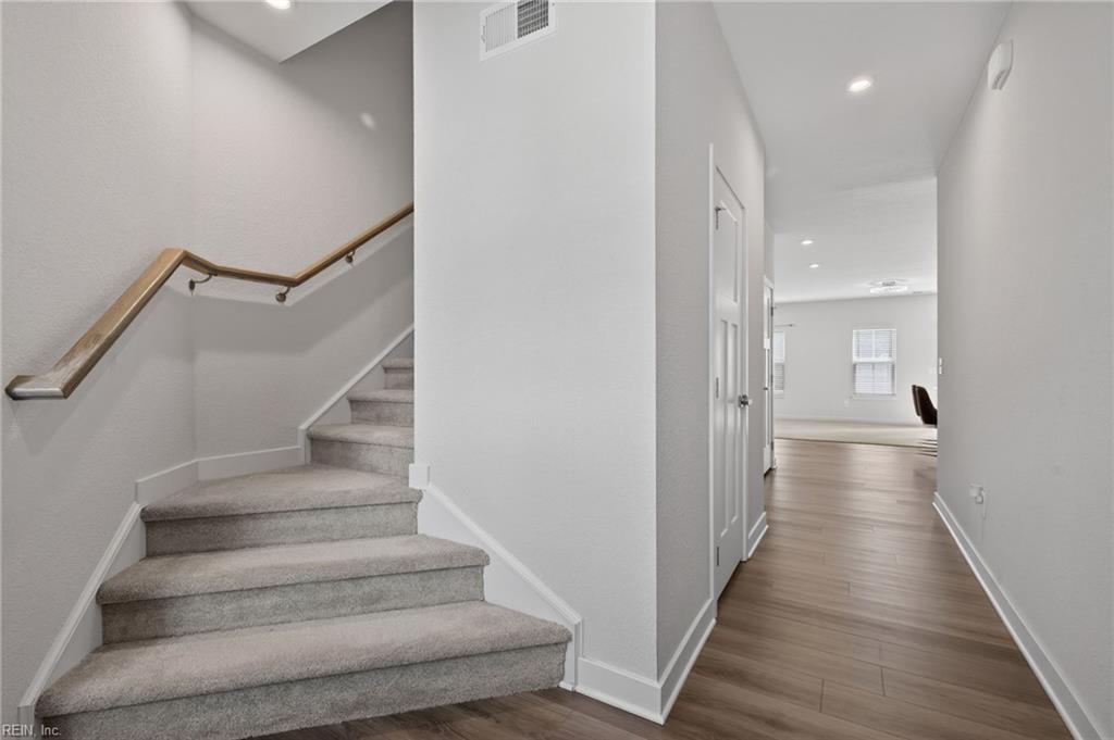 1605 Redwing Arch Property Photo 6