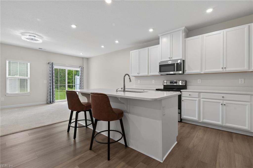 1605 Redwing Arch Property Photo 8