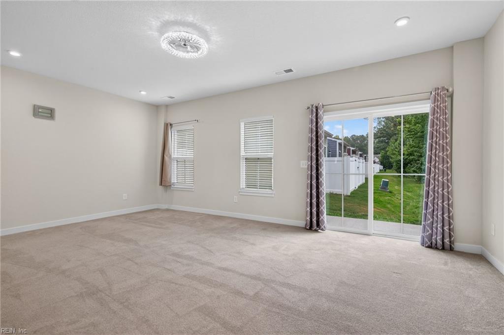1605 Redwing Arch Property Photo 12