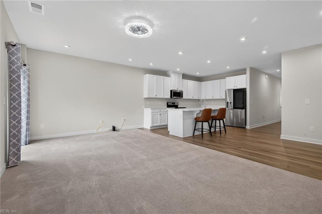 1605 Redwing Arch Property Photo 14
