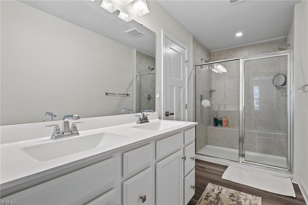 1605 Redwing Arch Property Photo 20