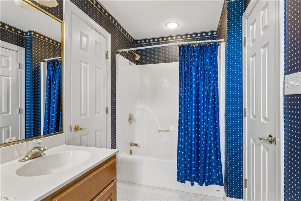 402 Comfort Cv Property Photo 30