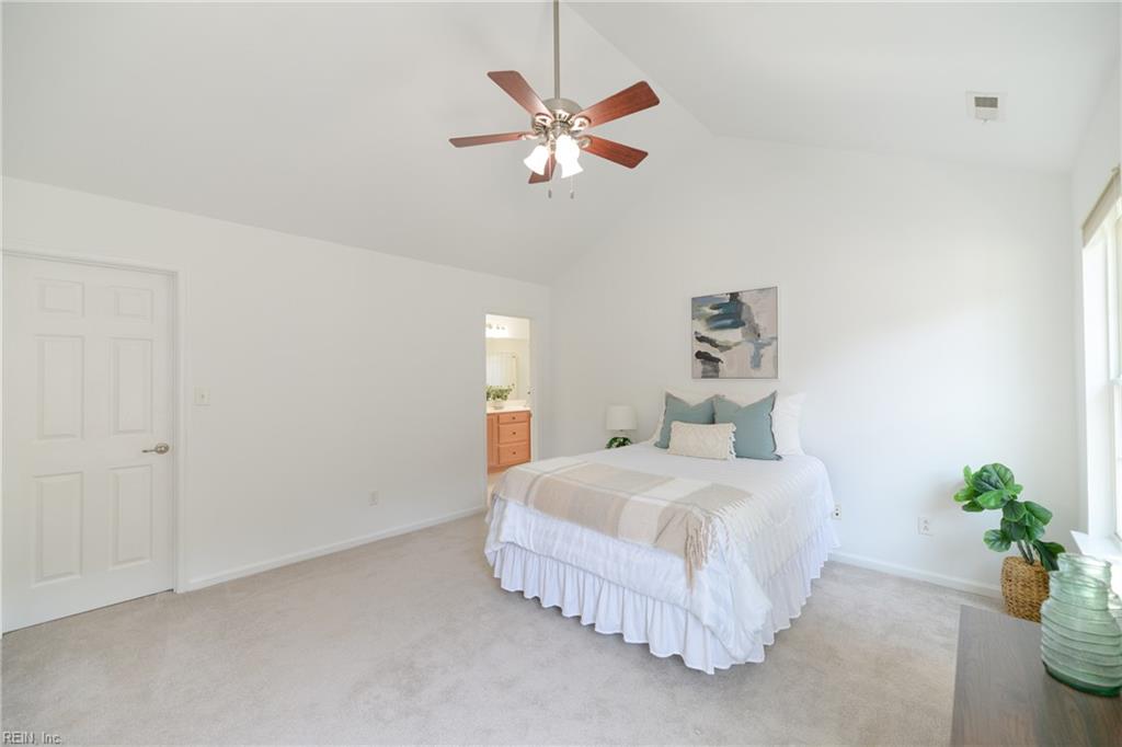 1602 Rustads Cir Property Photo 20