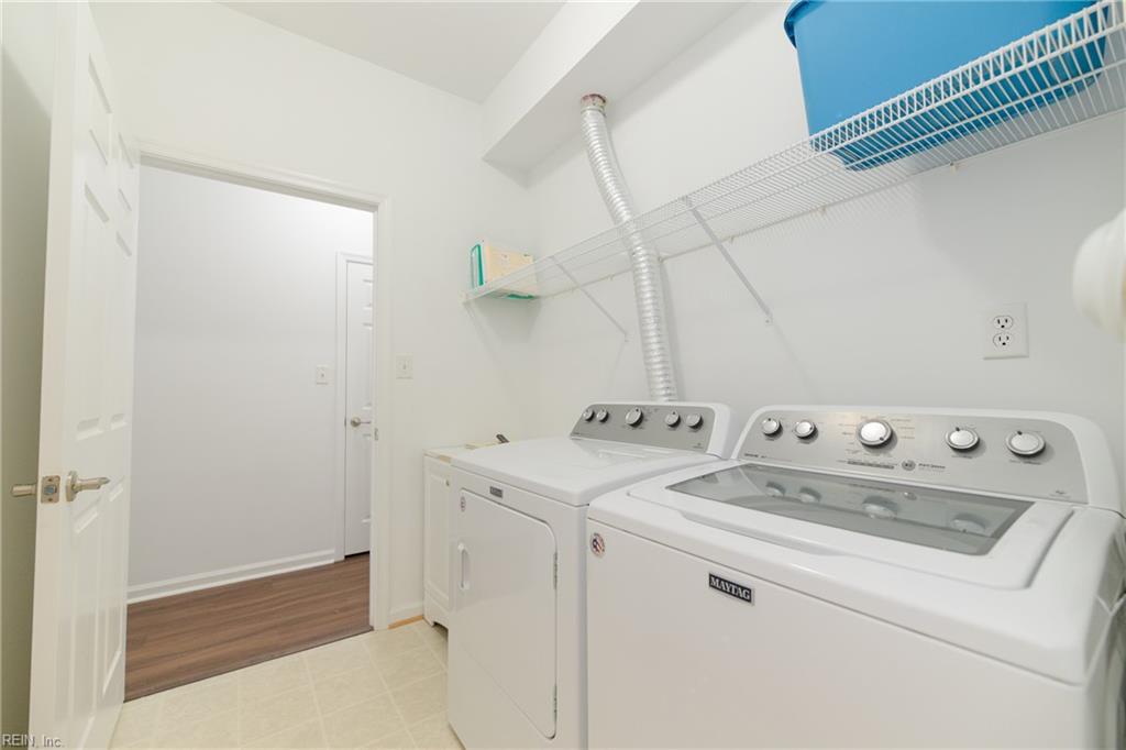 1602 Rustads Cir Property Photo 31