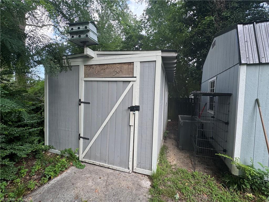40 Franklin Rd Property Photo 9