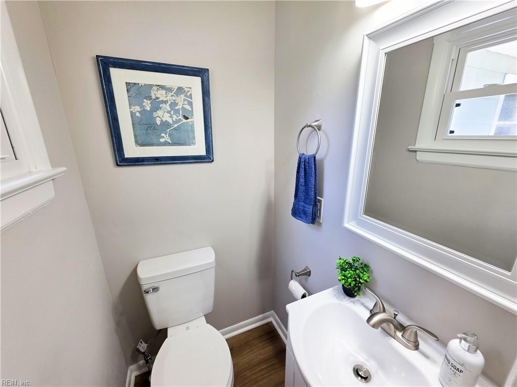 1425 Sunset Dr Property Photo 10