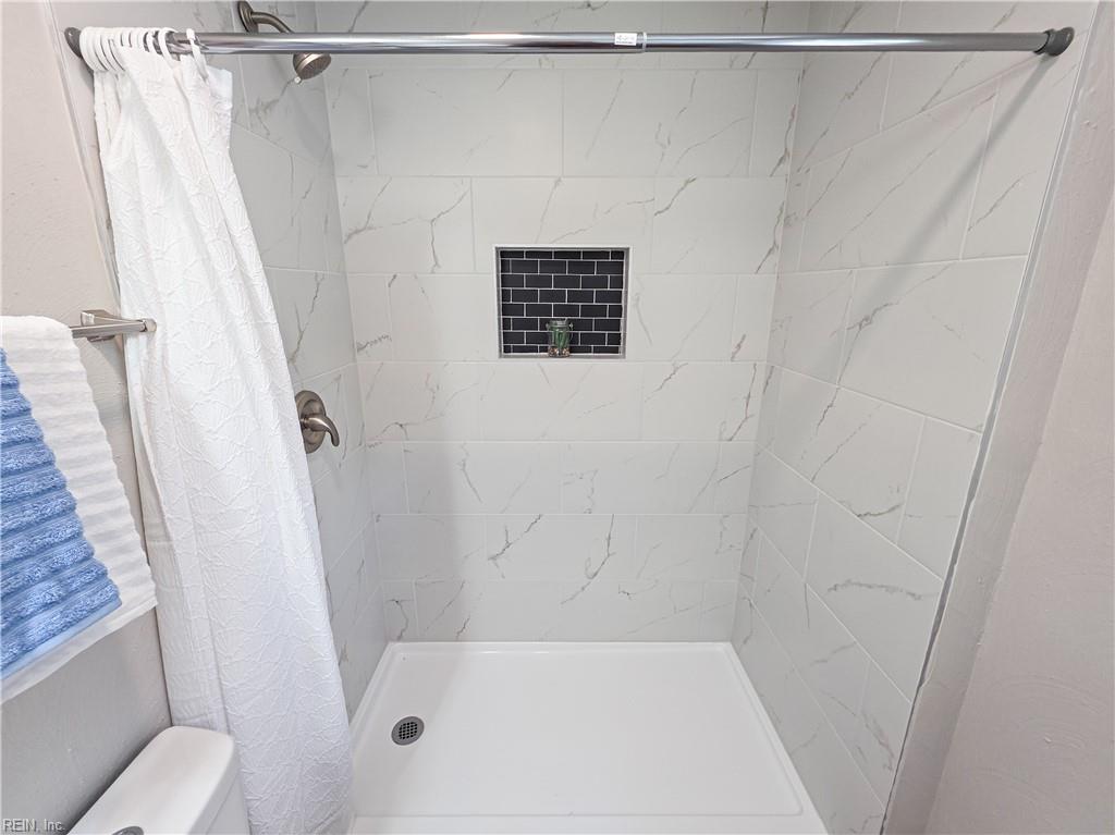 1425 Sunset Dr Property Photo 14