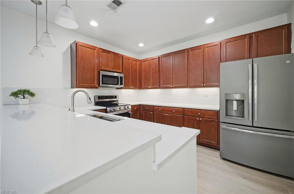 4261 Turnworth Arch Property Photo 16