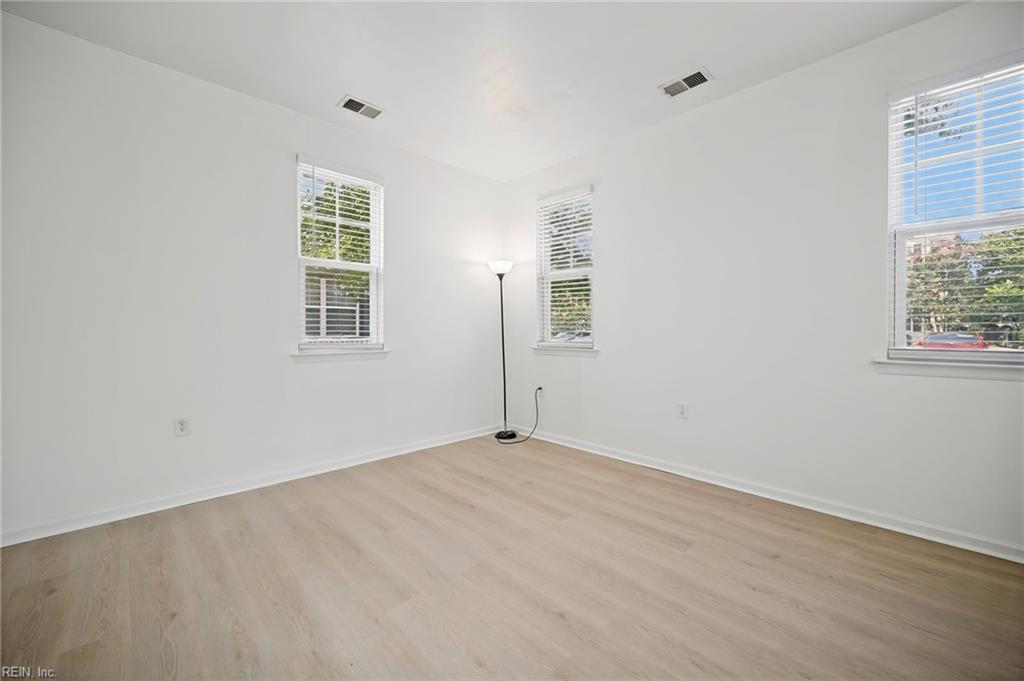 4261 Turnworth Arch Property Photo 24