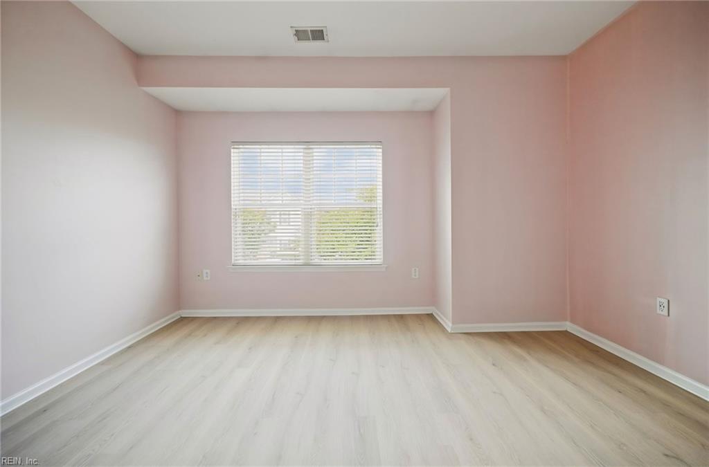 4261 Turnworth Arch Property Photo 31