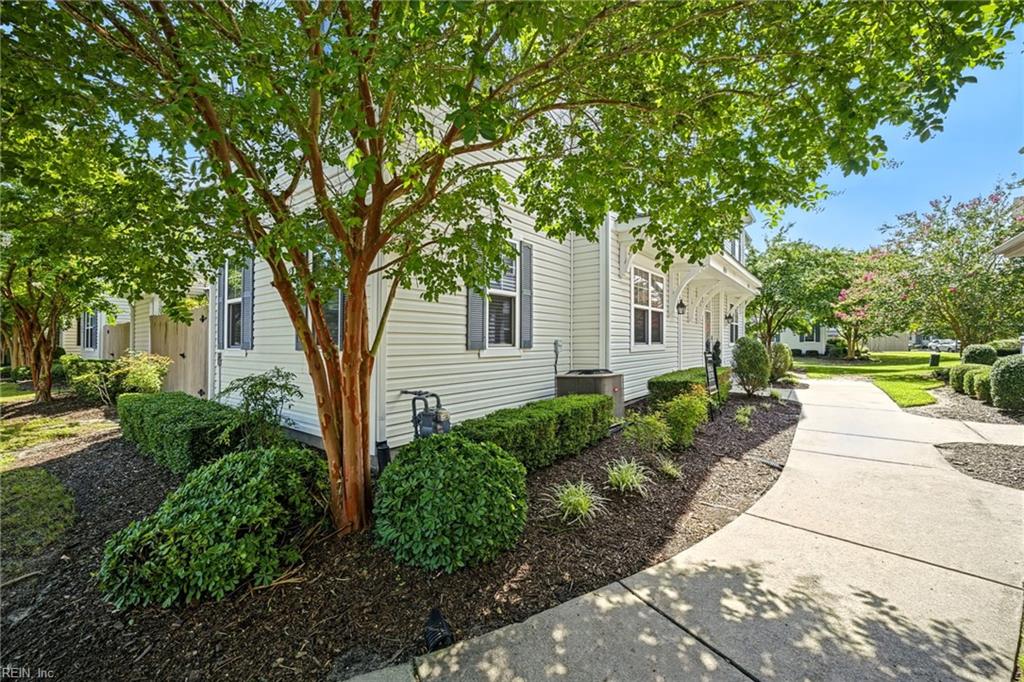 4261 Turnworth Arch Property Photo 39