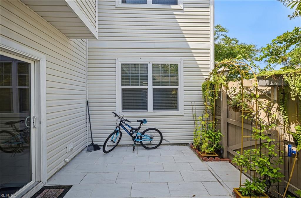 4261 Turnworth Arch Property Photo 42