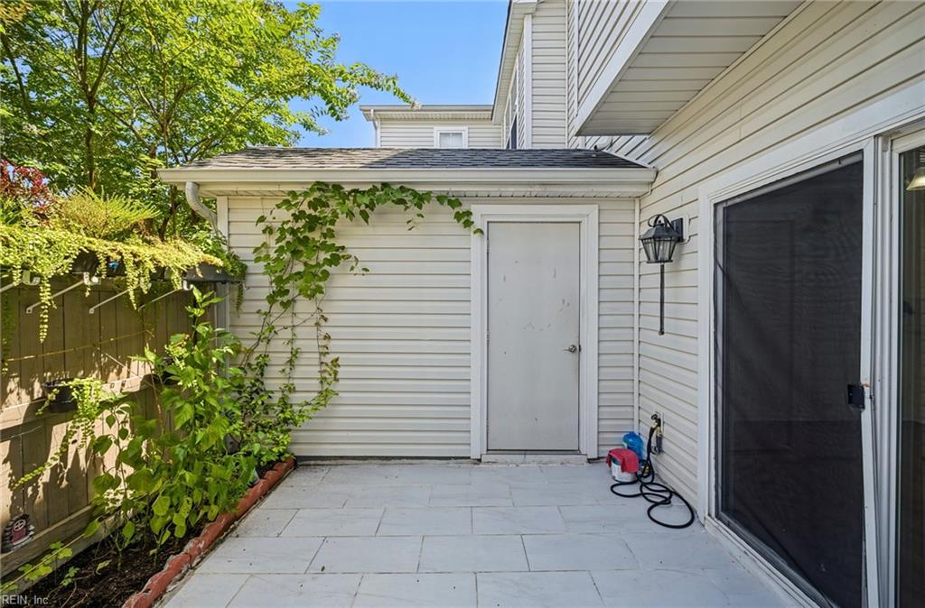 4261 Turnworth Arch Property Photo 43