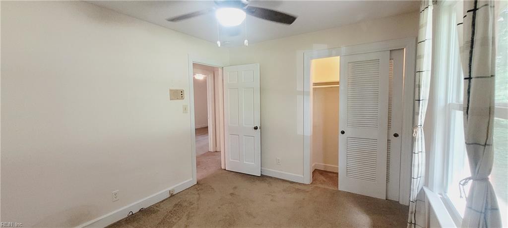 4904 Manor Ave Property Photo 15