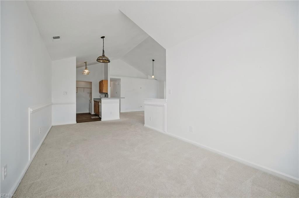 400 Adkins Arch Property Photo 10