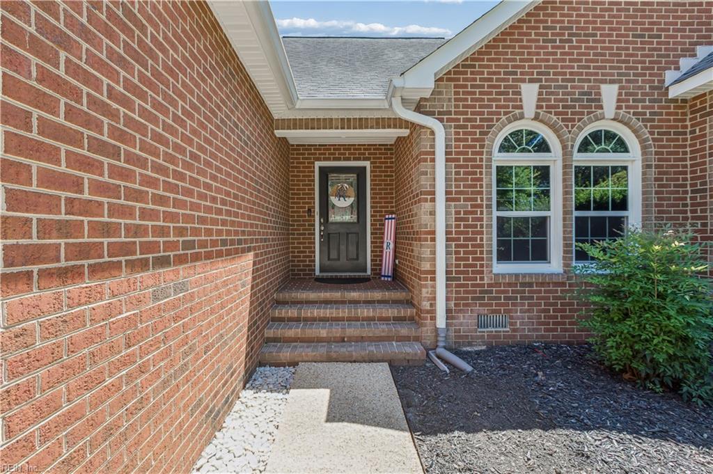 7534 Tyndall Dr Property Photo 3
