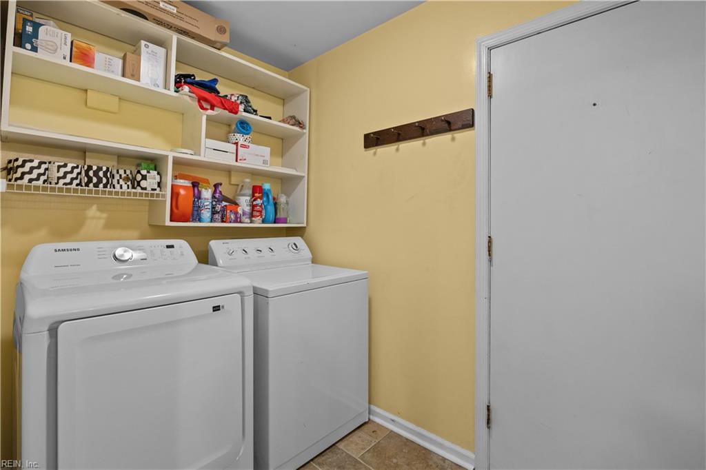 760 Village Green Pw Property Photo 11