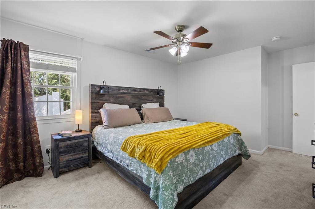 760 Village Green Pw Property Photo 17