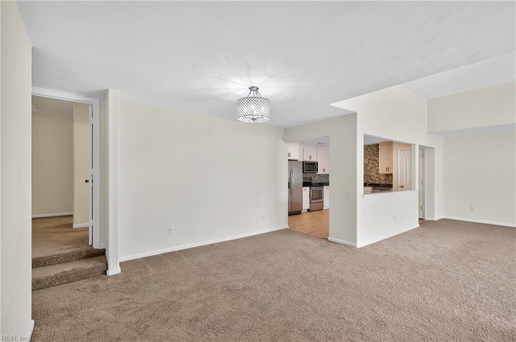 822 Point Way Property Photo 13