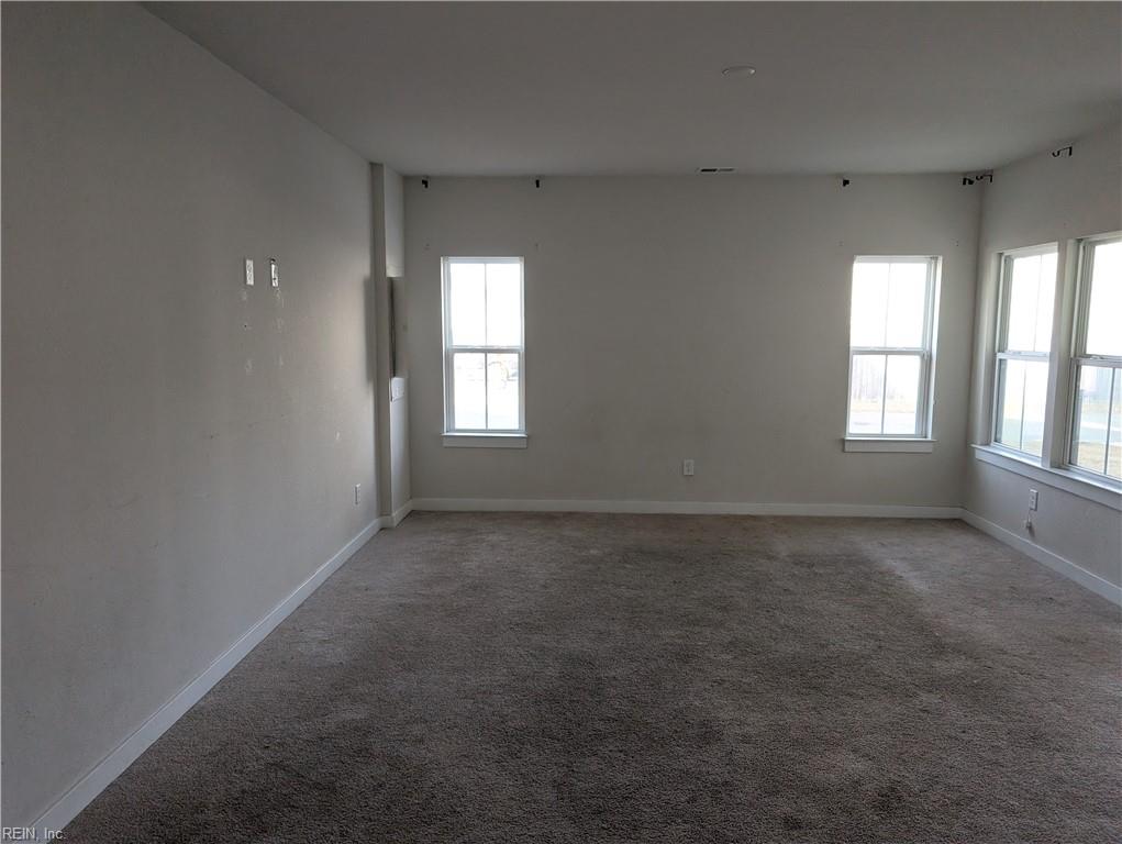 2770 Greenwood Dr Property Photo 5
