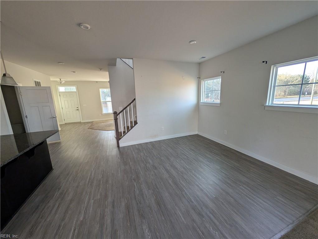 2770 Greenwood Dr Property Photo 7