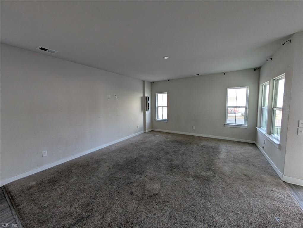 2770 Greenwood Dr Property Photo 8