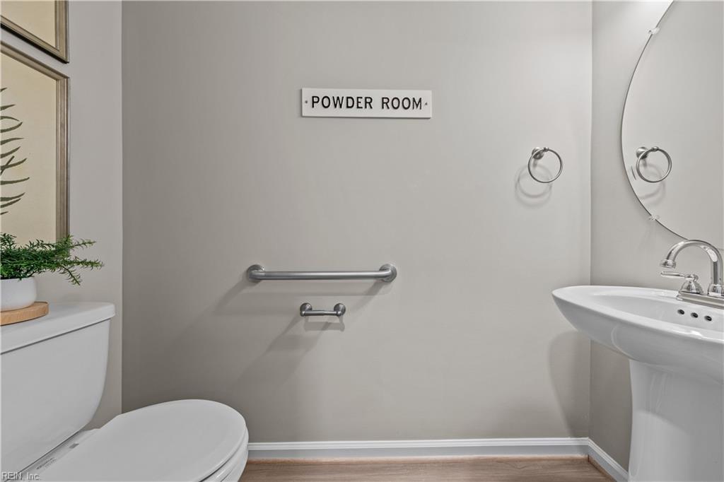 1305 Watermark Way Property Photo 10
