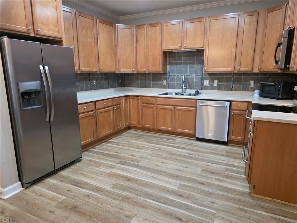 2121 Soundings Crescent Ct Property Photo 13