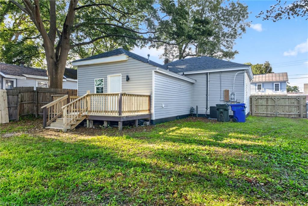 421 Jackson St Property Photo 20
