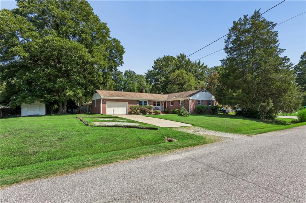 113 Crandol Dr Property Photo 2