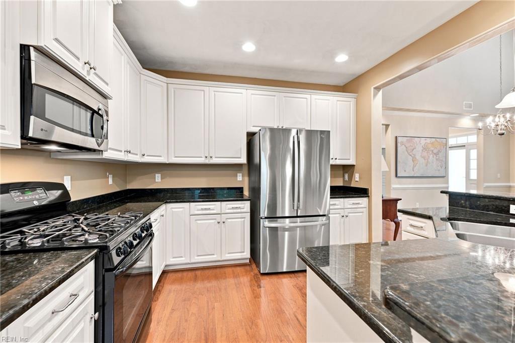 5420 Paperwhite Ln Property Photo 13
