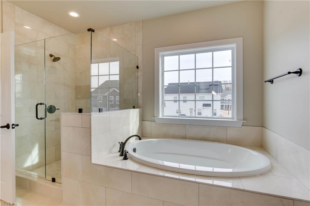 Mm Camellia W/ Sunroom Property Photo 33