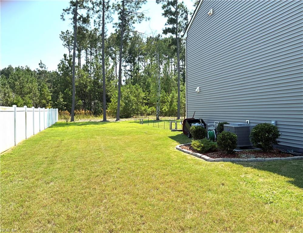 220 Landview Ln Property Photo 7