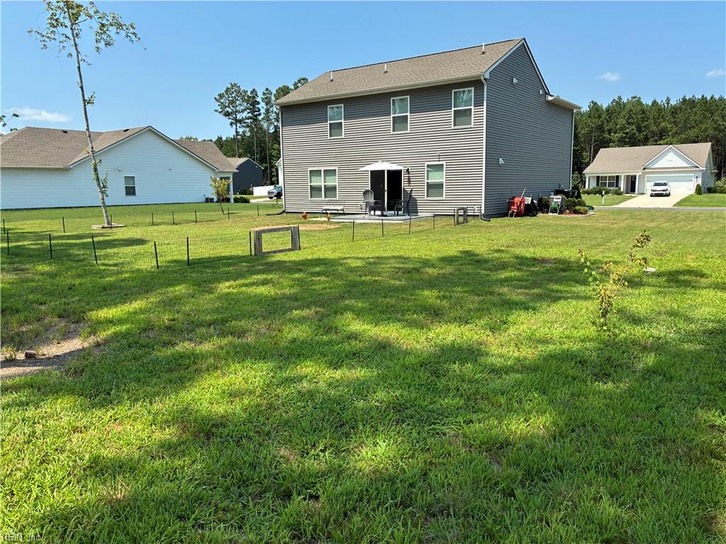 220 Landview Ln Property Photo 9