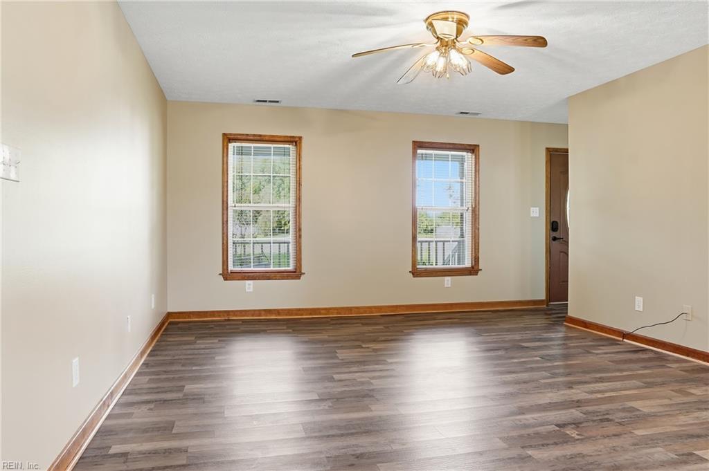 147 Canaan View Ln Property Photo 5
