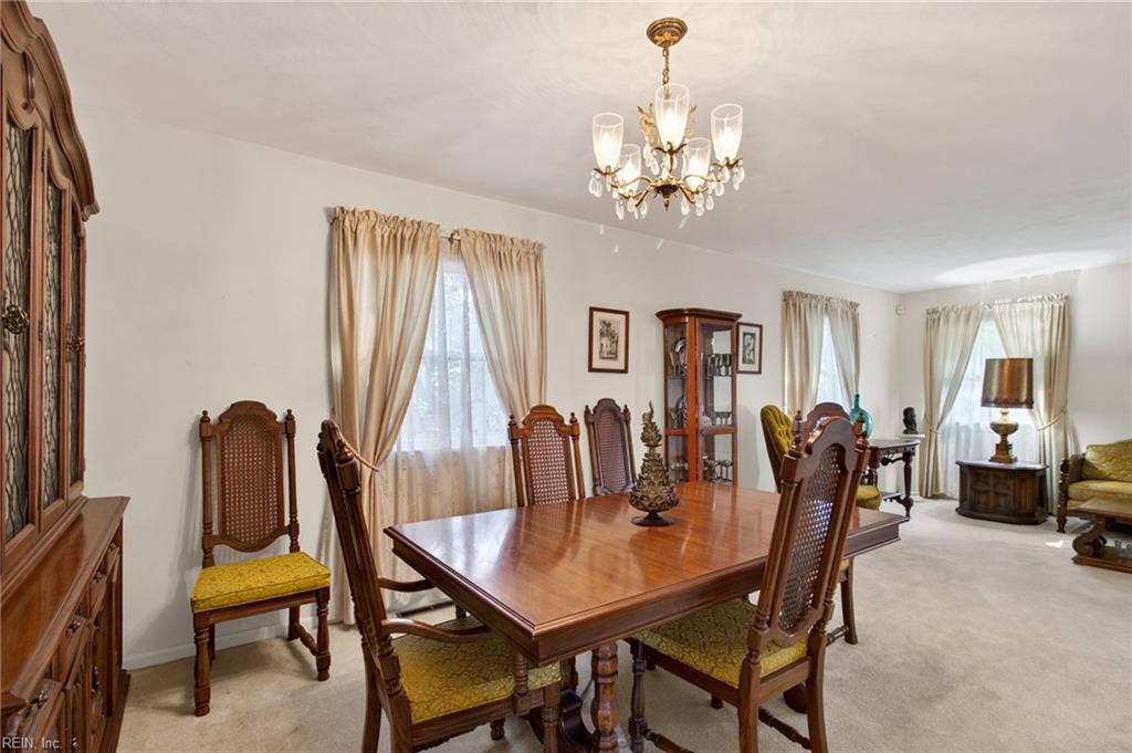 4704 Hunters Point Dr Property Photo 12