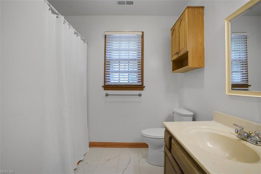 613 Corapeake Dr Property Photo 39