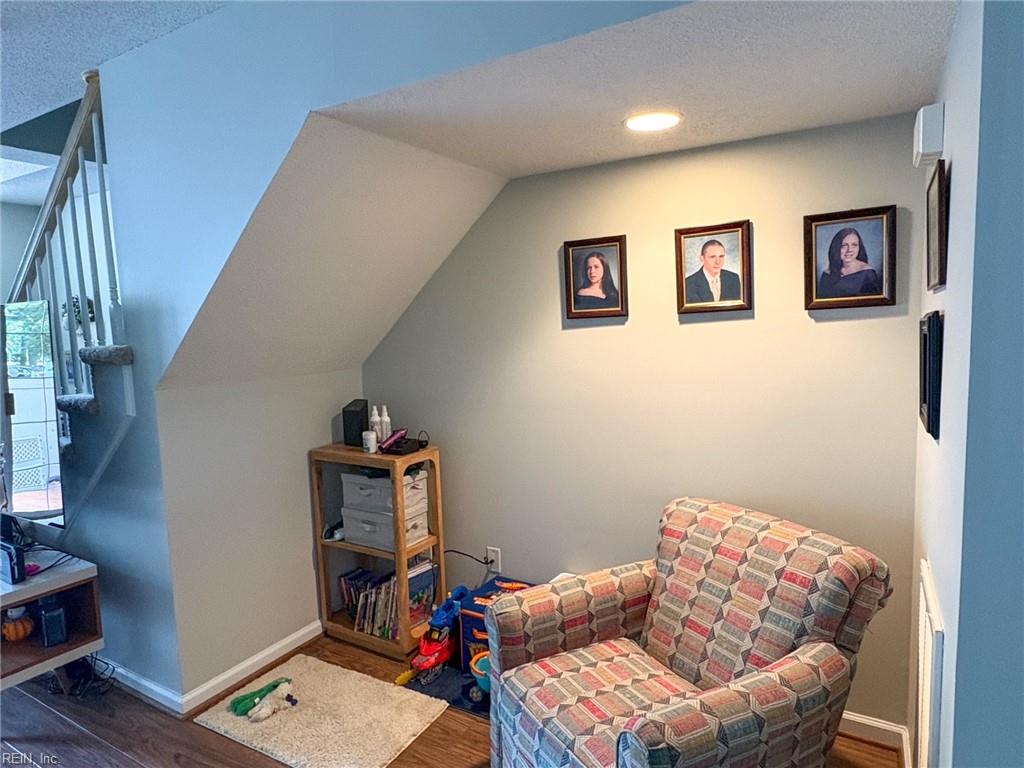 3837 Lasalle Dr Property Photo 7